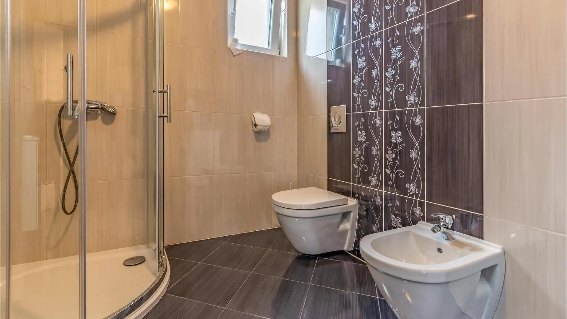 3 Bedroom Beautiful Apartment In Medulin