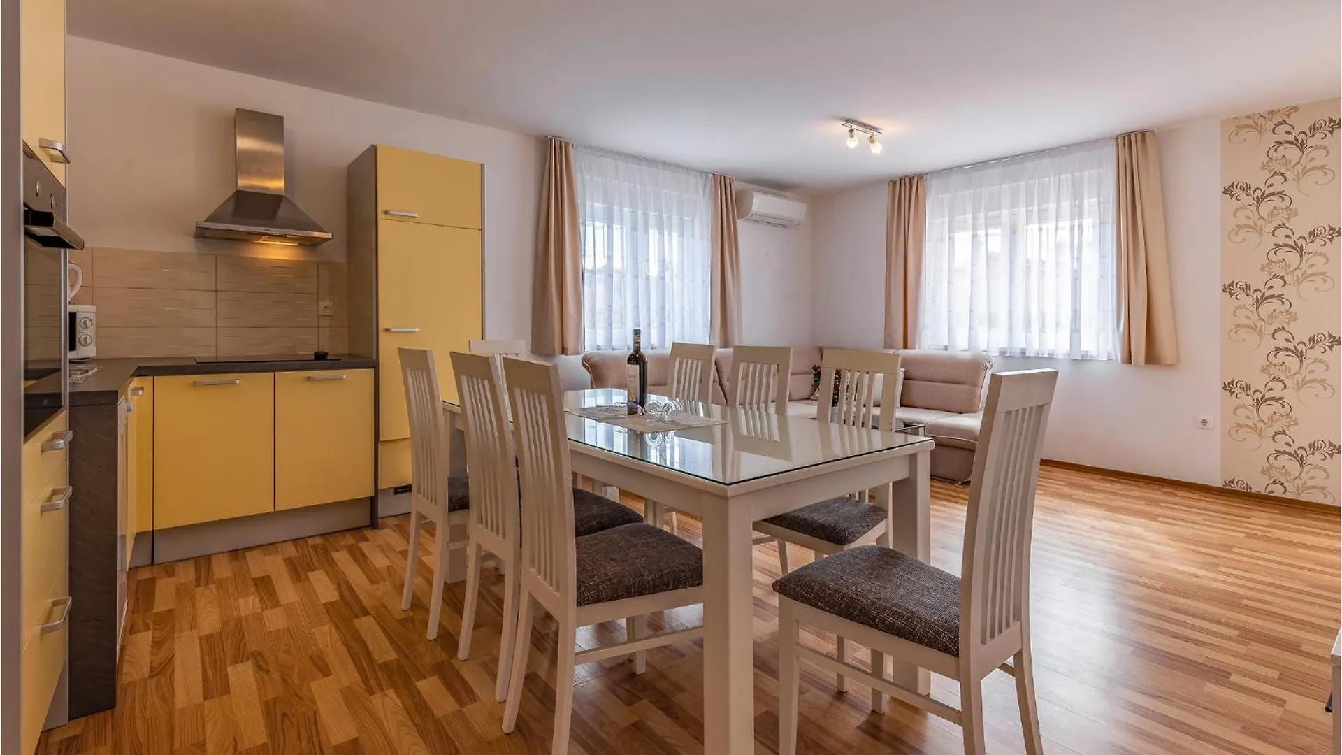 3 Bedroom Beautiful Apartment In Medulin Hırvatistan